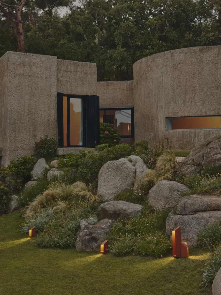 Outdoor lighting