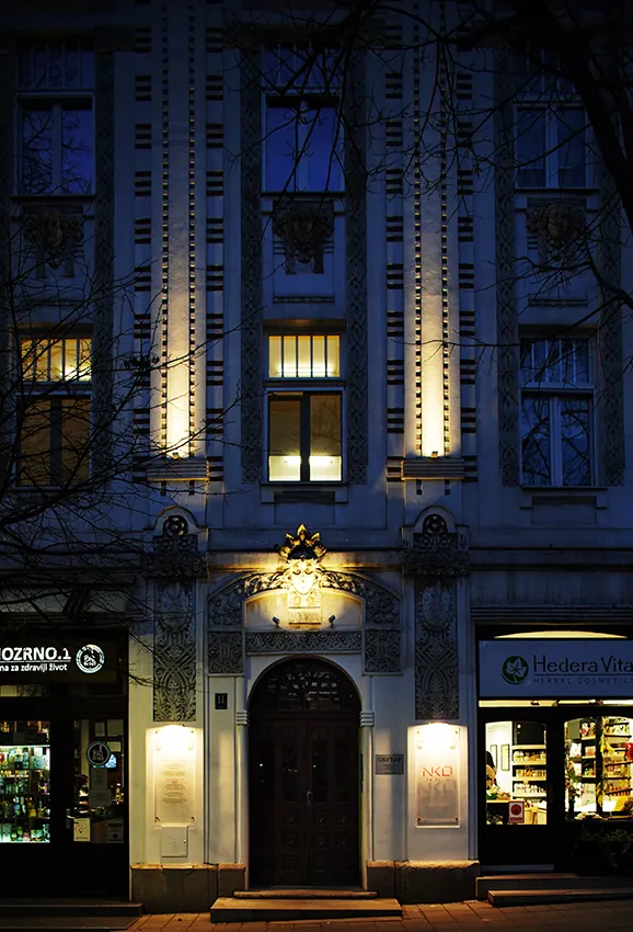 Facade lighting detail on the Nikolic brothers house, Belgrade