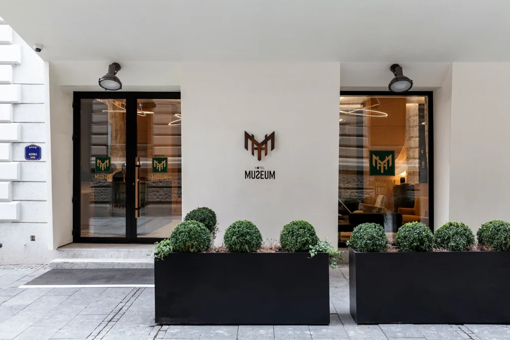 Hotel Museum facade