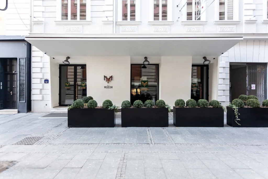 Hotel Museum facade